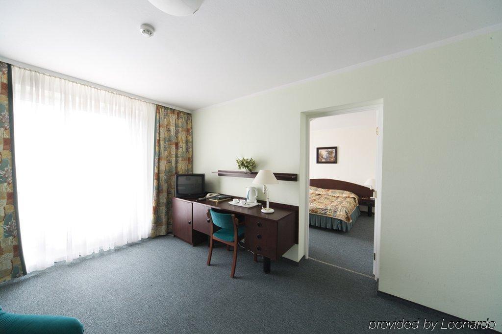 פוזנן Hotel Ior חדר תמונה
