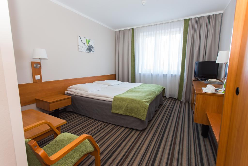 פוזנן Hotel Ior מראה חיצוני תמונה
